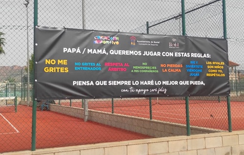 «Papá/Mamá queremos jugar con estas reglas», campaña para fomentar la deportividad