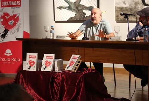 Presentación del libro Corazonadas escrito por Miquel Peidro